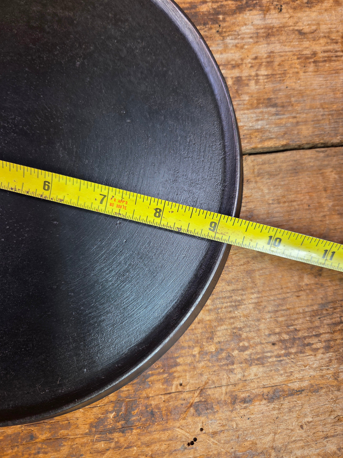Hard to find 1910’s Early Favorite Piqua Ware #8 Cast Iron Griddle Arc Straight Logo Griddle