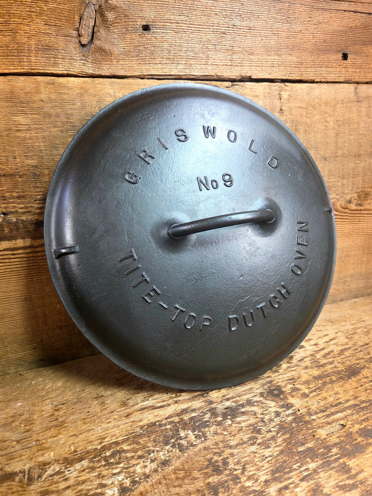 1920’s Griswold #9 Dutch Oven w/ Slant Logo p/n 834 A and p/n 2552 matching block lid Dutch Ovens Trivets & Kettles