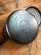 1920’s Griswold #9 Dutch Oven w/ Slant Logo p/n 834 A and p/n 2552 matching block lid Dutch Ovens Trivets & Kettles