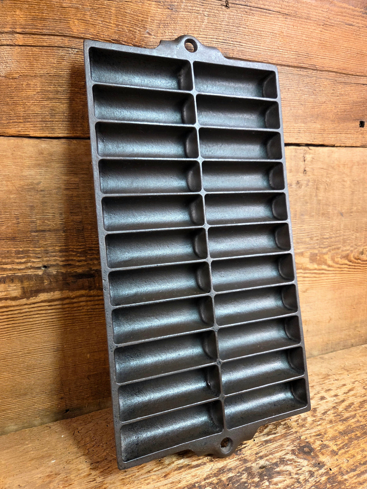 Beautiful gift idea for bakers and a tough one to find! Favorite Piqua #23 Bread Stick Pan Bakeware