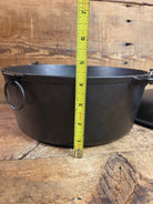 Stunning! 1930’s Favorite Piqua Ware #8 Dutch Oven with matching lid. Smiley Logo. Dutch Ovens Trivets & Kettles