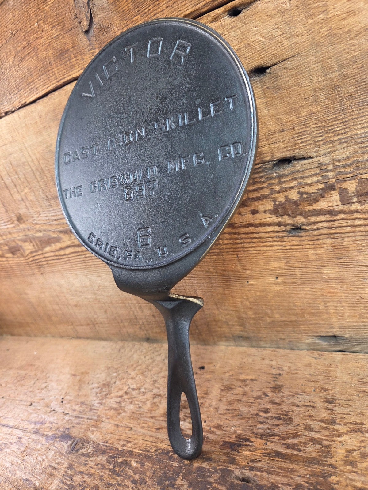 This is one of the COOLEST we’ve made. Very Hard to Find #6 Griswold Victor skillet now up-cycled as a super unique