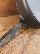 WOW! Maid of Honor (Lodge?) #8 skillet. Hard to find awesome design! - Skillet