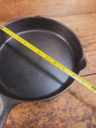 WOW! Maid of Honor (Lodge?) #8 skillet. Hard to find awesome design! - Skillet