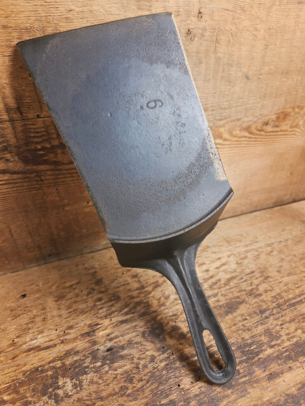 Custom made Volrath Cast Iron Skillet Spatula. Reclaimed 1920’s Era #6. Great gift! SC24 - Spatula