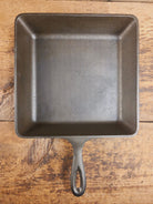 Sleek and elegant mid 1900’s Lodge square cast iron skillet. SQSK and #8 markings. Versatile pan for your arsenal!