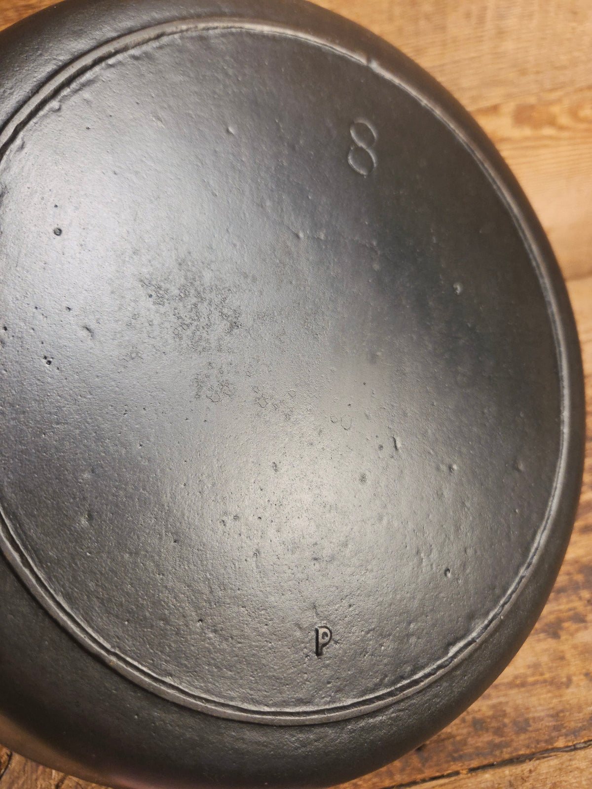 1910’s very early Lodge #8 Cast Iron Skillet with Single Notch and Raised P! - Skillet