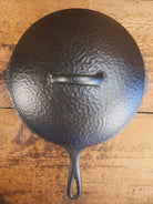 WOW! Harder to find 1930’s Wagner #8 DEEP skillet with matching lid! Not see often and with beautiful Hammered Finish