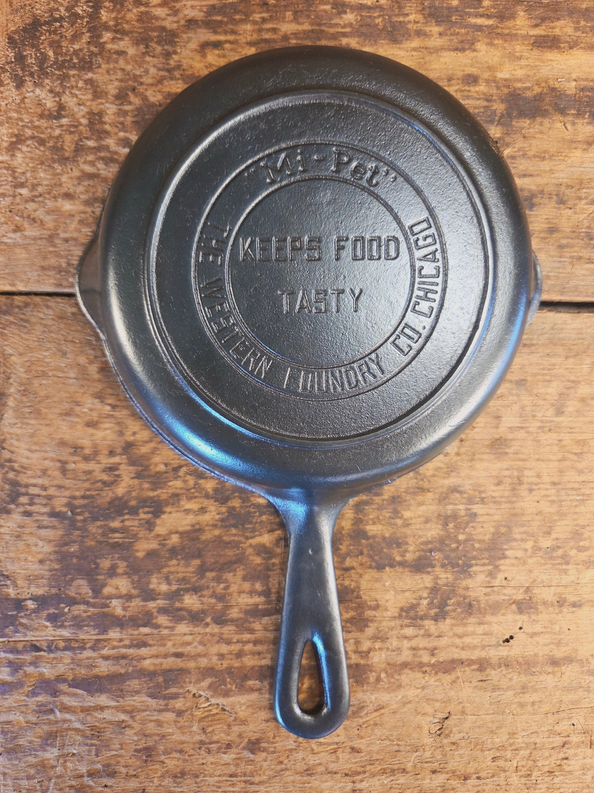 Early to Mid 1900’s Western Foundry Co. ’Mi-Pet’ classic Egg Skillet - Skillet