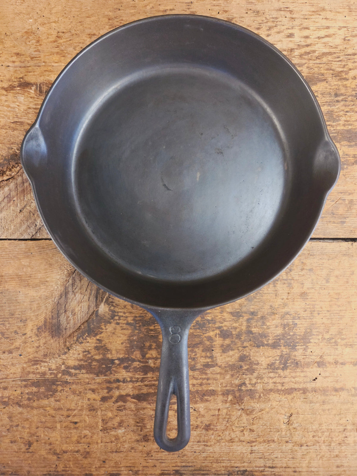 Midwest favorite! Missouri made Crescent Fndry ’Ozark’ #8 Cast Iron Skillet - Skillet