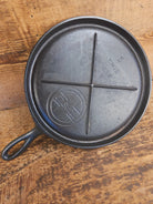 Awesome single serve piece! Lightweight early 1920 Griswold Slant Logo Vintage Griddle #8 Erie 738 - Griddle