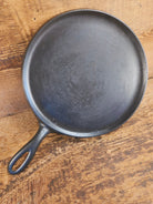 Awesome single serve piece! Lightweight early 1920 Griswold Slant Logo Vintage Griddle #8 Erie 738 - Griddle