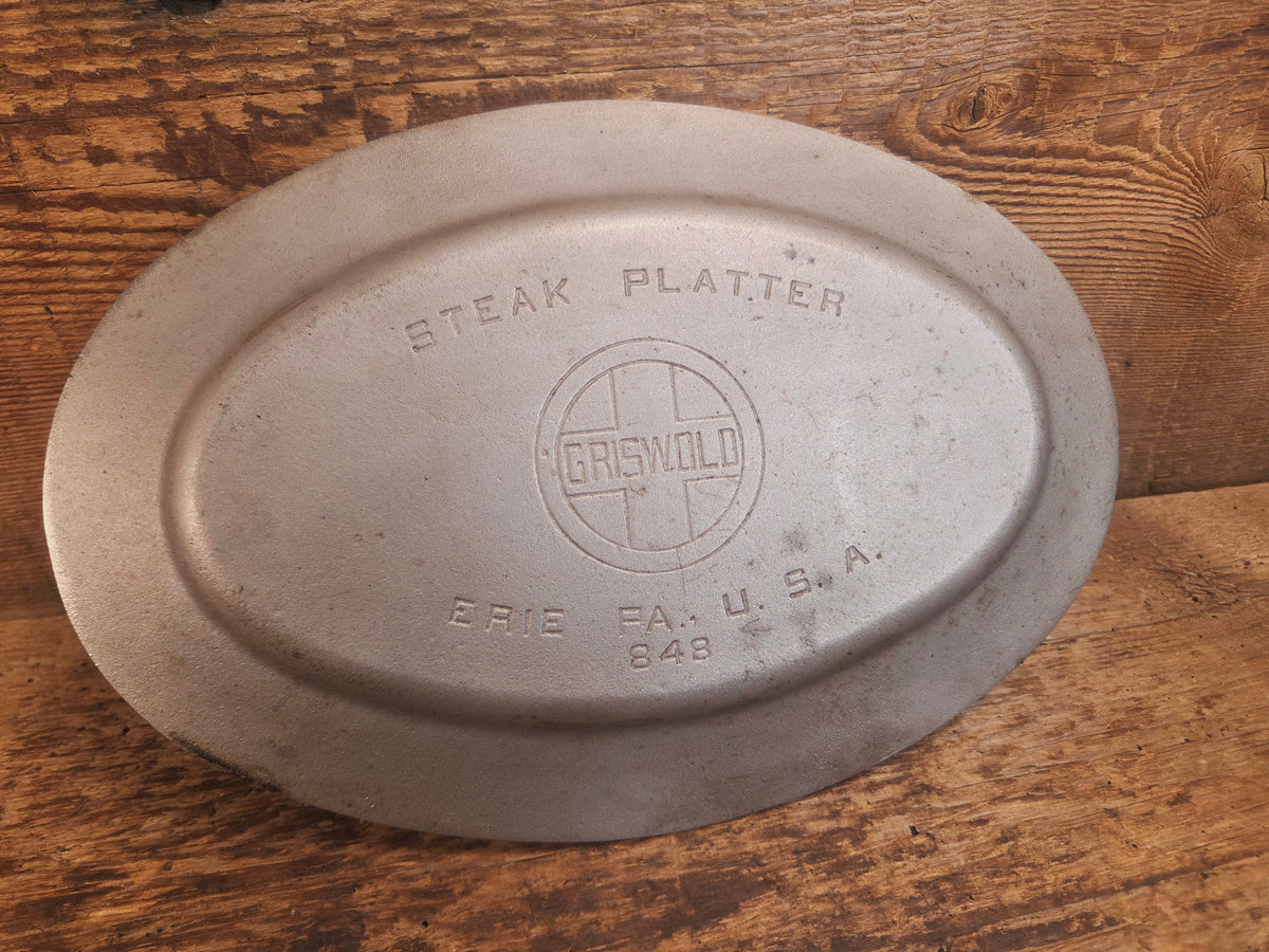 So cool & not common! Griswold #848 ’Steak Platter’. Very cool for the dinner table. - Skillet