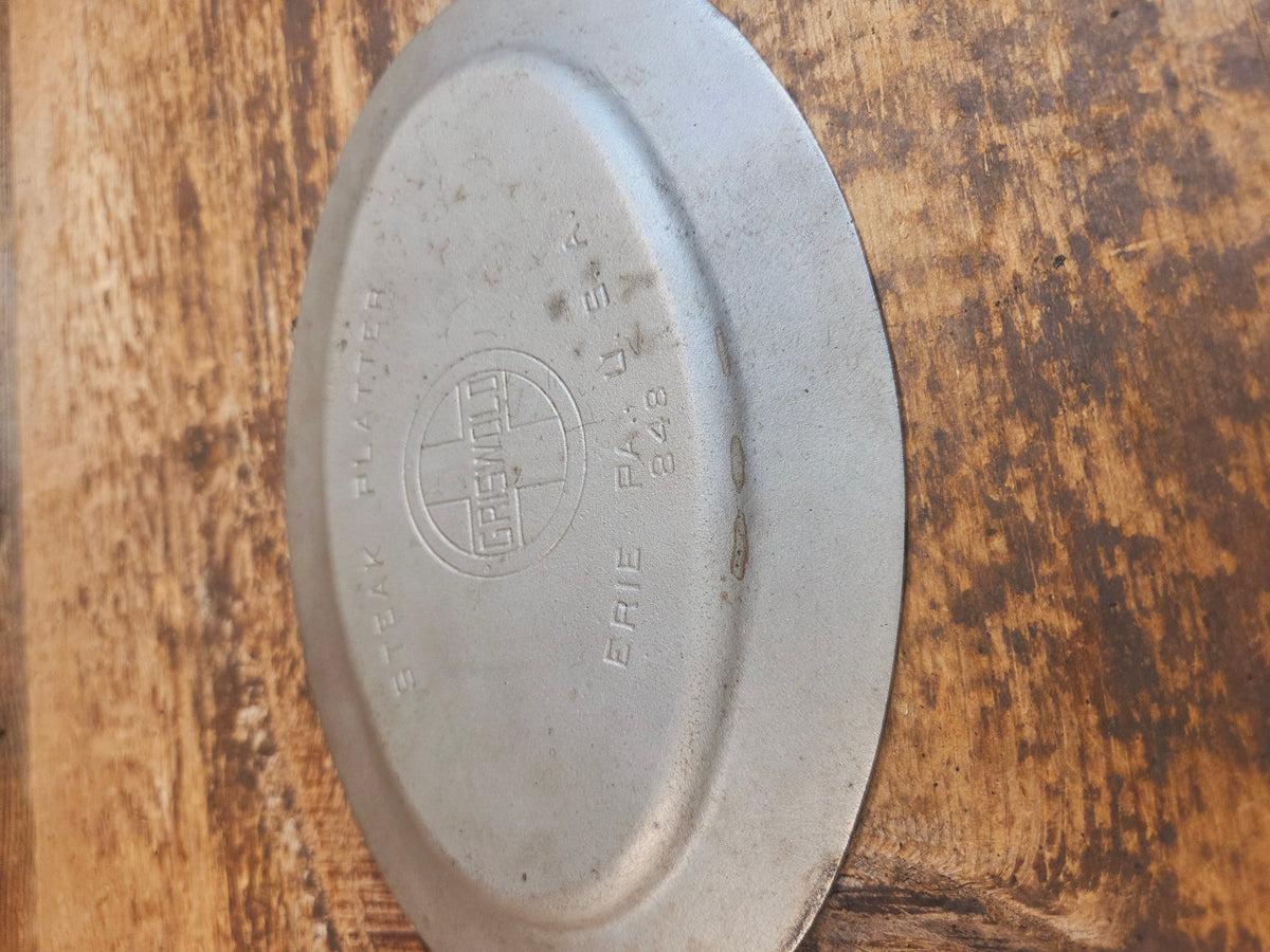 So cool & not common! Griswold #848 ’Steak Platter’. Very cool for the dinner table. - Skillet