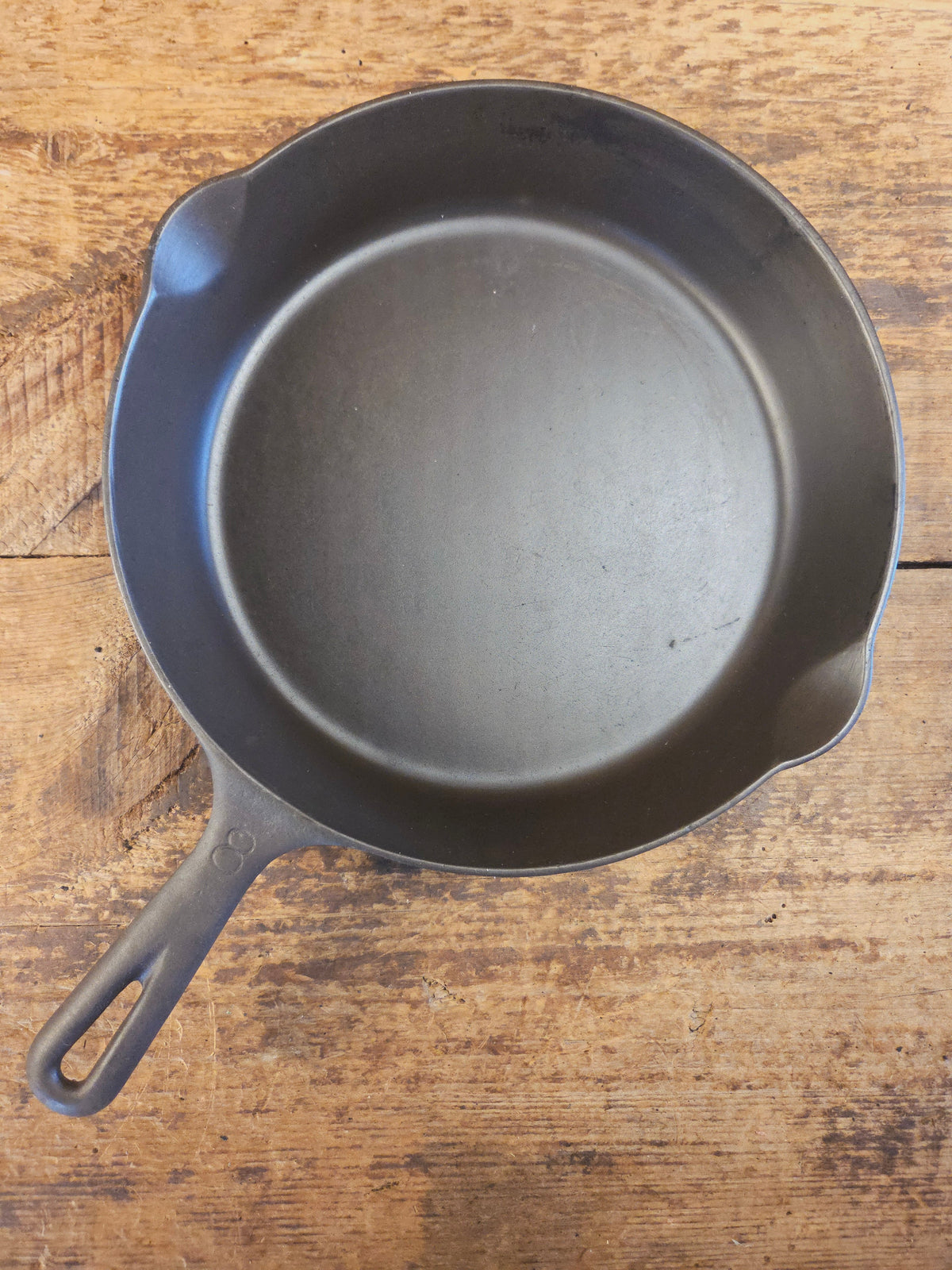 Midwest favorite! Missouri made Crescent Fndry ’Ozark’ #8 Cast Iron Skillet #258 - Skillet