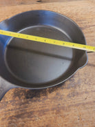 Midwest favorite! Missouri made Crescent Fndry ’Ozark’ #8 Cast Iron Skillet #258 - Skillet