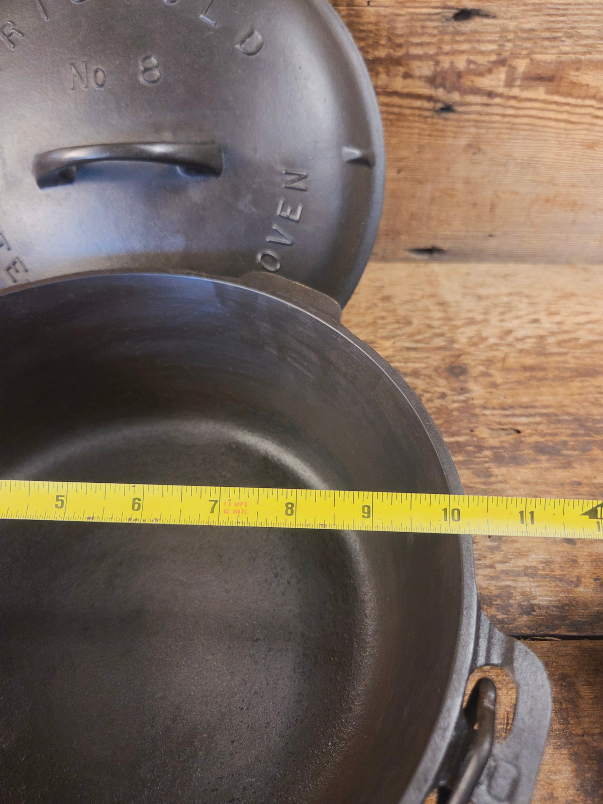 Awesome! 1920’s Griswold #8 Tite-Top Cast Iron Dutch Oven 833 D and high dome matching Griswold Lid 2551 A - Dutch