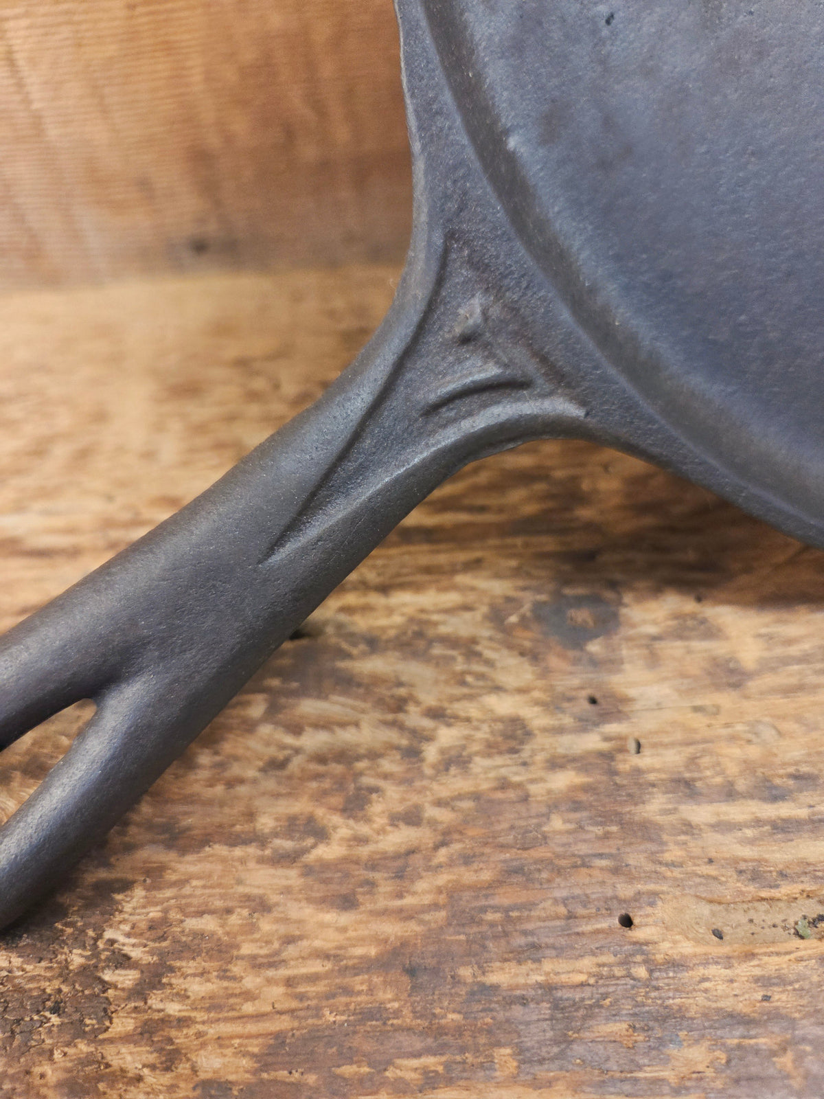 Gorgeous and harder to find King Stove and Range (Became Martin S&R) No. 7 Skillet Griddle. Sheffield AL - Griddle