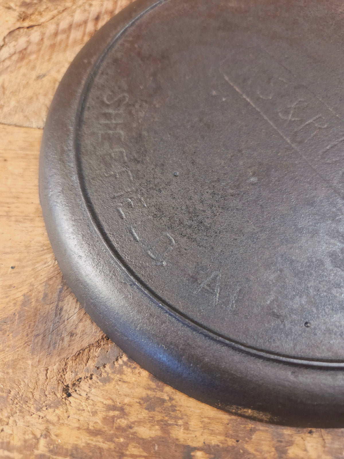 Gorgeous and harder to find King Stove and Range (Became Martin S&R) No. 7 Skillet Griddle. Sheffield AL - Griddle