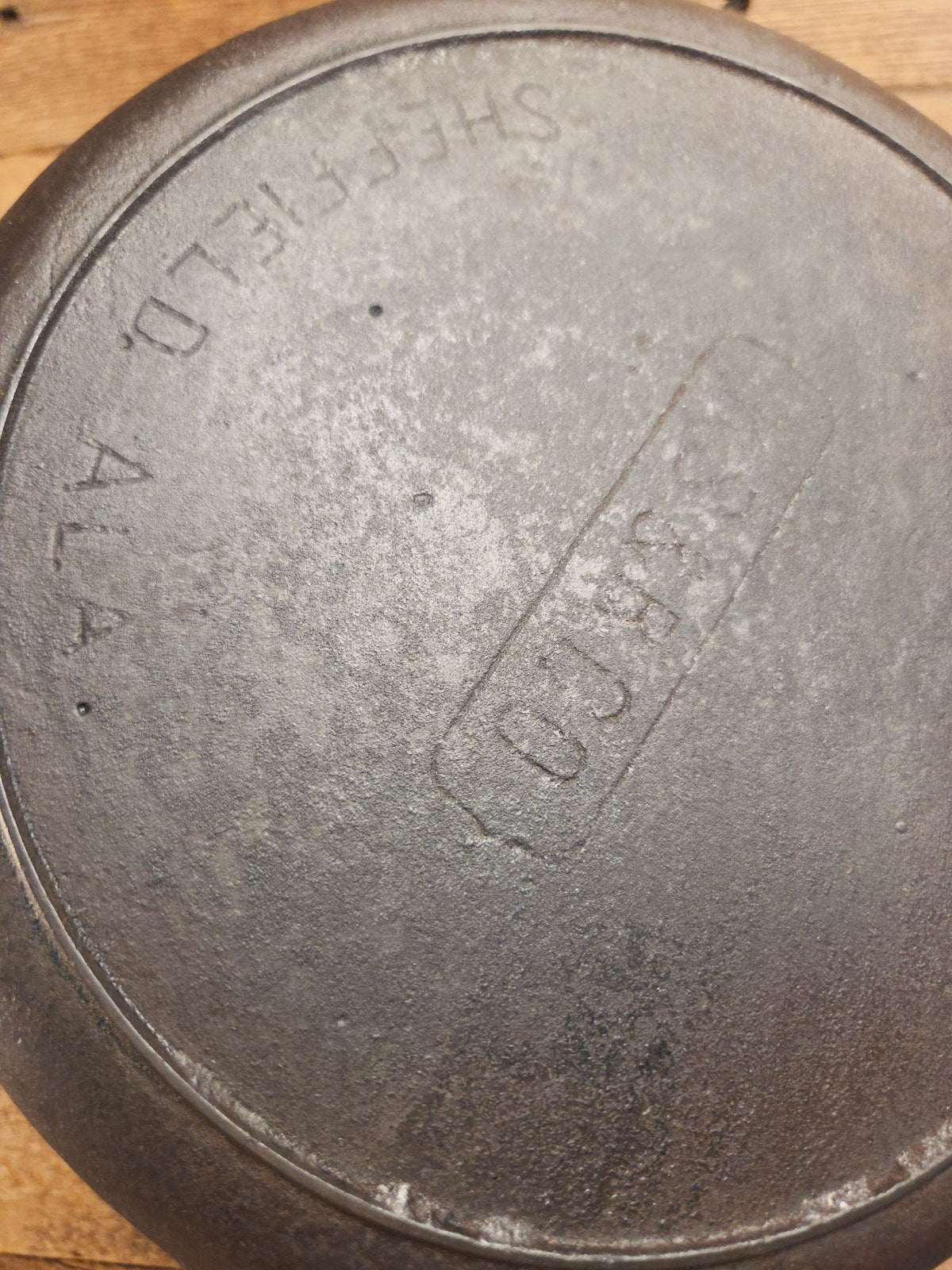 Gorgeous and harder to find King Stove and Range (Became Martin S&R) No. 7 Skillet Griddle. Sheffield AL - Griddle