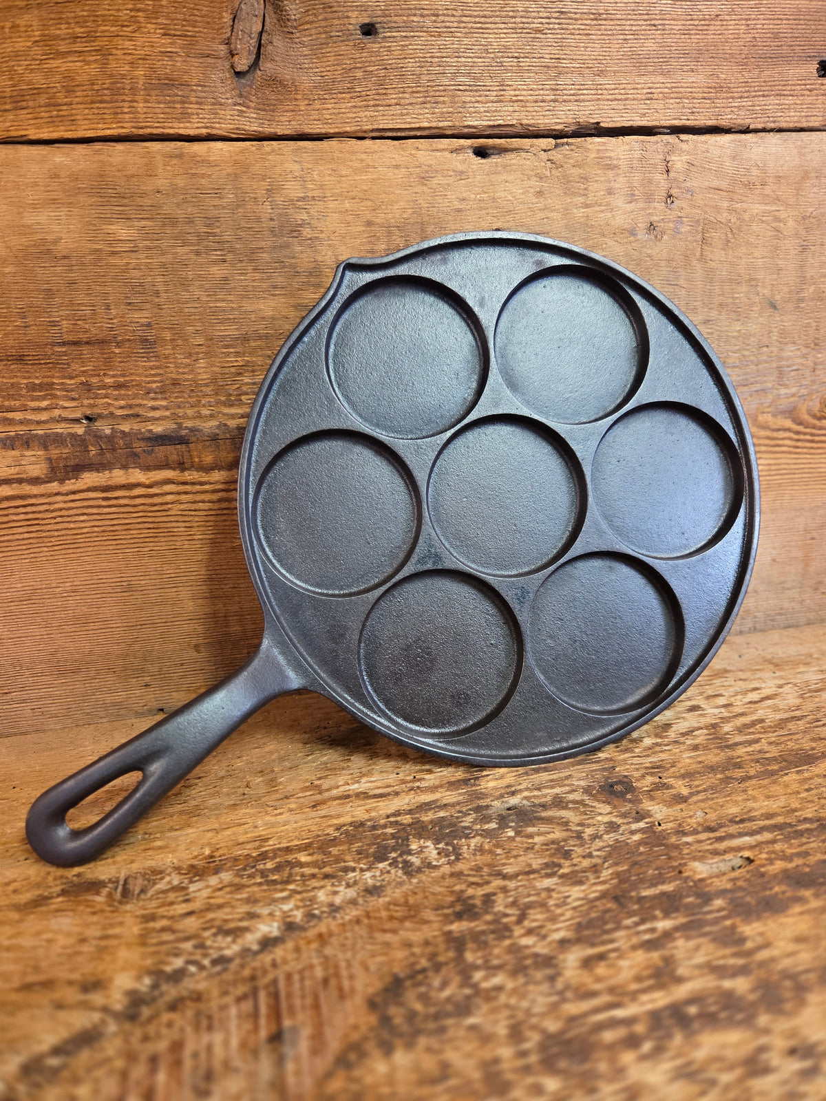 GREAT gift idea! Wagner made Griswold No. 34 Cast Iron Plett Pan with Block Logo 2980 A - Skillet