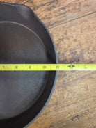 Tough to find! 1924 Wagner made National / Wagner Ware dual logo #8 (1358) Center logo cast iron skillet with Heat Ring