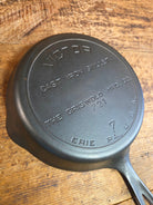 1920’s Griswold’s Victor #7 Skillet with Heat Ring Fully Marked 721. Amazing Sauté skillet - Skillet