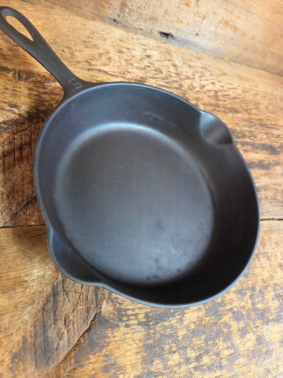 1930’s Griswold #5 Cast Iron Skillet with Large Block Logo 724 C - Skillet