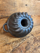 Great gift for the baker! Swirl style 7 Cup Bundt pan made by Buzuluk Foundry - Bakeware