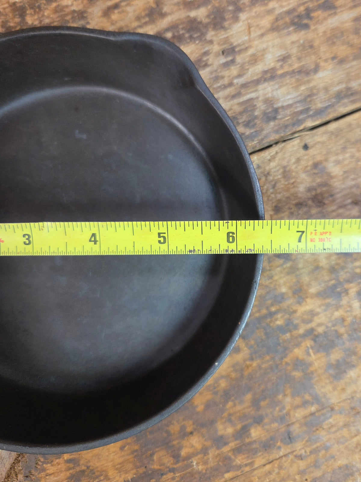 Awesome 1920’s Era Wagner Sidney -O- #3 Skillet with ’Pie’ Logo and Smooth Bottom 1053 D - Skillet