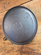 Awesome pizza griddle or for breakfast hot cakes! 1920’’s #10 Griswold Large Block cast iron Griddle 610 - Griddle
