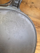 Rare treasure! Griswold hammered #9 Round Griddle. The gift for someone special - Griddle