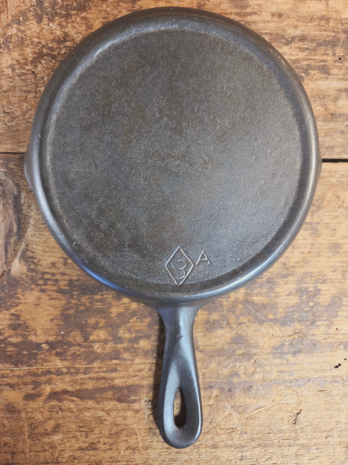 1910-20’s Chicago Hardware Foundry #3 Cast Iron Diamond Skillet with Heat Ring. Our favorite foundry story restored &