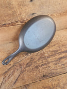 Fajitas AND a COOL presentation trivet. Unique gift idea Wagner Ware Cast Iron Sizzle Server 1095 - Skillet