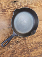 UNIQUE! Griswold No. 3 Skillet with MEDIUM Block Logo AND Groove Handle! Erie PA 709 - Skillet