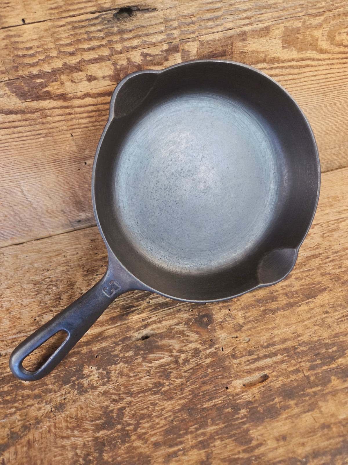 UNIQUE! Griswold No. 3 Skillet with MEDIUM Block Logo AND Groove Handle! Erie PA 709 - Skillet