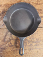 Gorgeous! Griswold No. 5 Cast Iron Skillet with Small Block Logo and Smooth Bottom 724 - Skillet