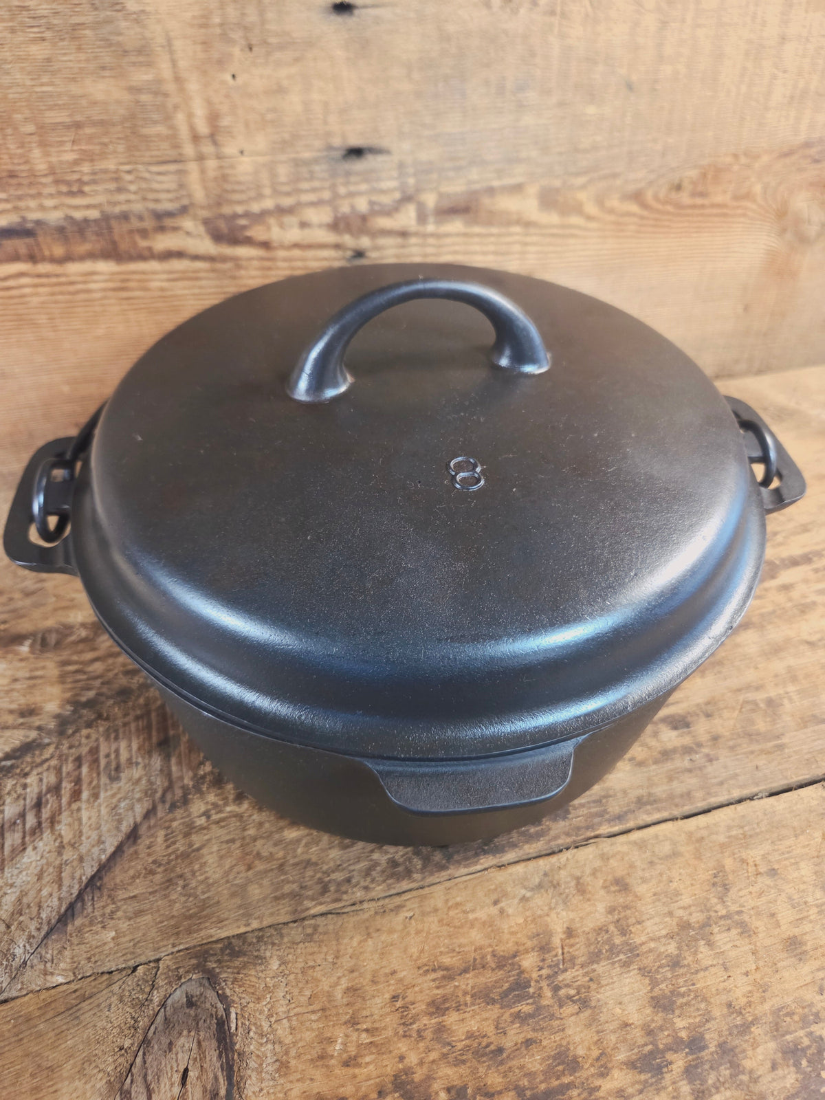 Elegant Griswold’s Iron Mountain Series #8 Cast Iron Dutch Oven with Lid (1036 C/1037 A) - Dutch Ovens Trivets & Kettles