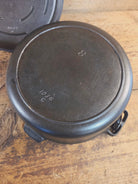 Elegant Griswold’s Iron Mountain Series #8 Cast Iron Dutch Oven with Lid (1036 C/1037 A) - Dutch Ovens Trivets & Kettles