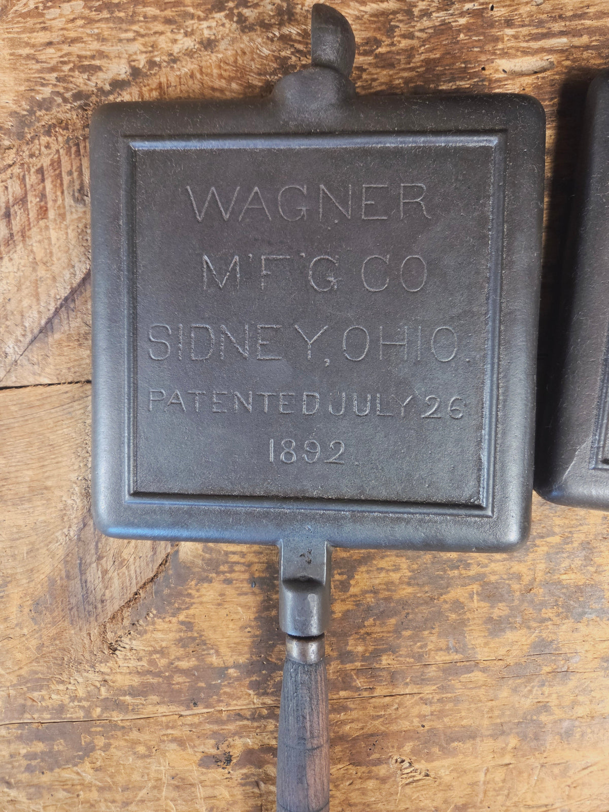 Priced to Sell 1900’s Early Wagner Mfg Co. Sidney O #8 Waffle Iron with Tall Base! - Waffle Iron