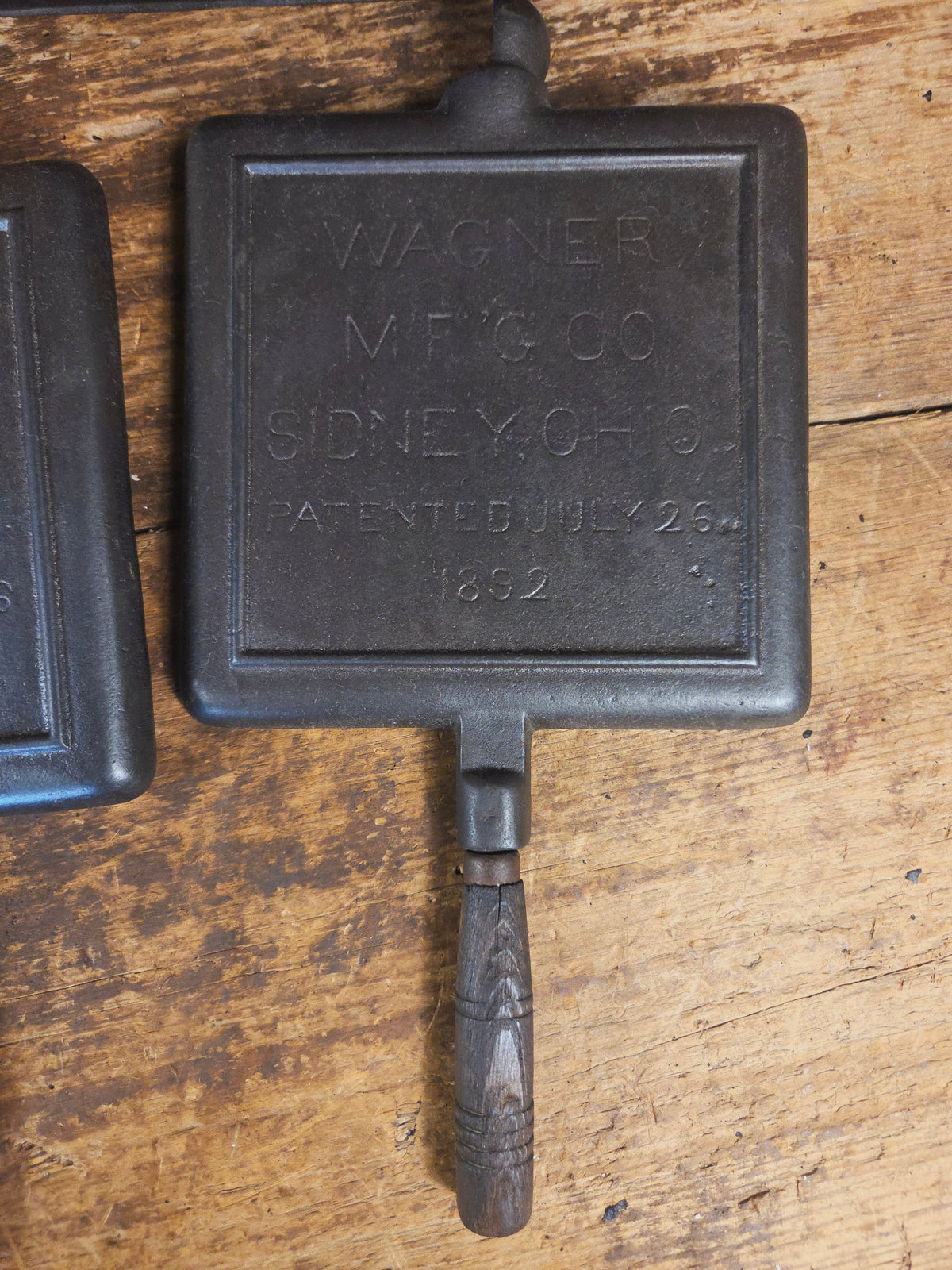 Priced to Sell 1900’s Early Wagner Mfg Co. Sidney O #8 Waffle Iron with Tall Base! - Waffle Iron