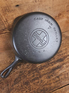 Griswold #7 Skillet with Large Block Logo and Smooth Bottom 701 D - Skillet