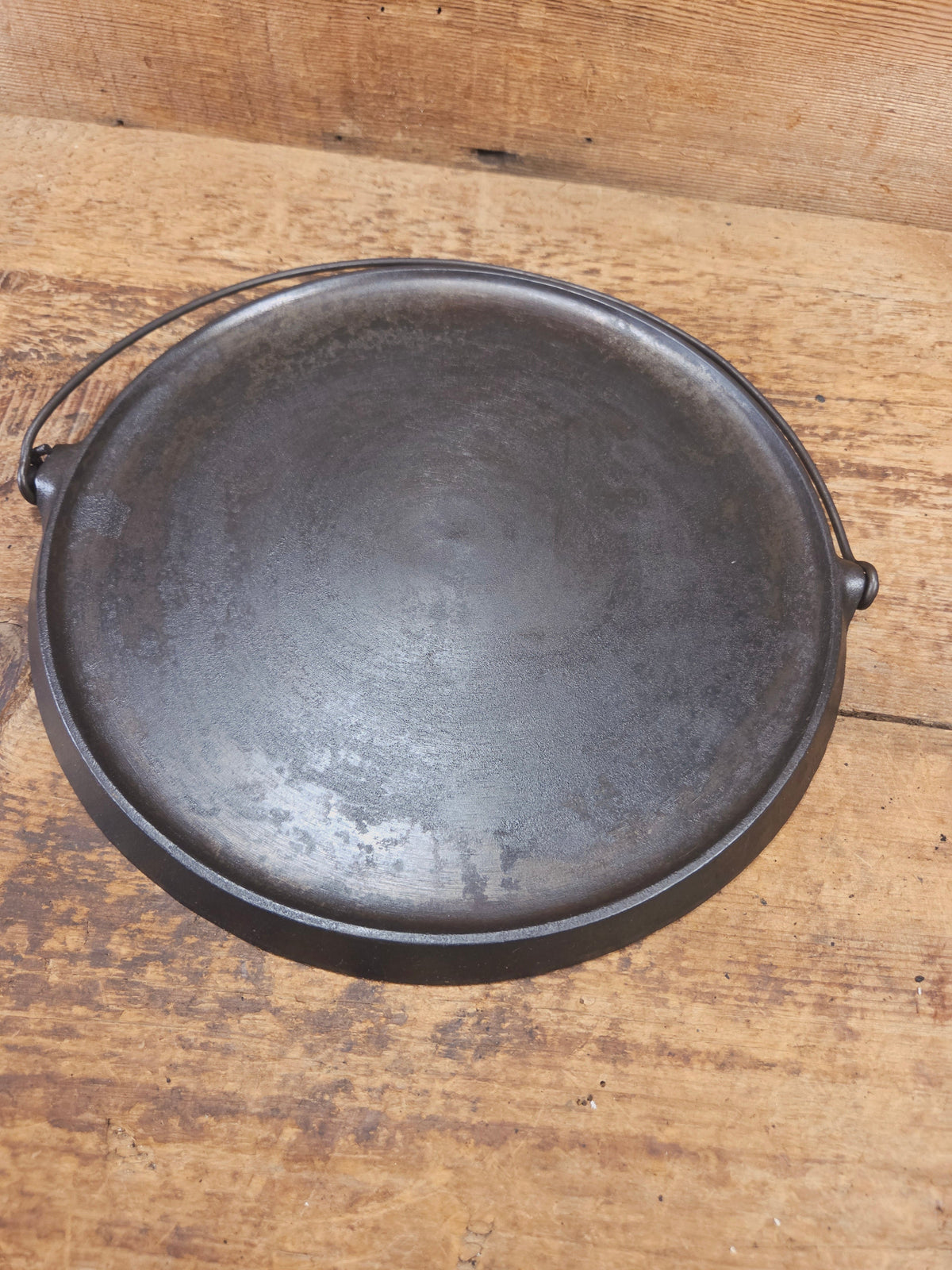 Priced To Sell: 1910’s Era Griswold Slant Logo No. 12 Round Griddle Bailed 741. ERIE. Perfect Pizza Griddle - Griddle