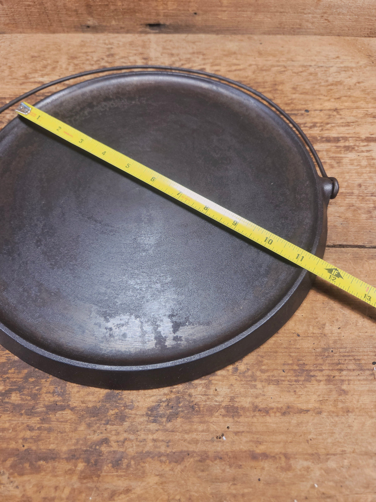 Priced To Sell: 1910’s Era Griswold Slant Logo No. 12 Round Griddle Bailed 741. ERIE. Perfect Pizza Griddle - Griddle