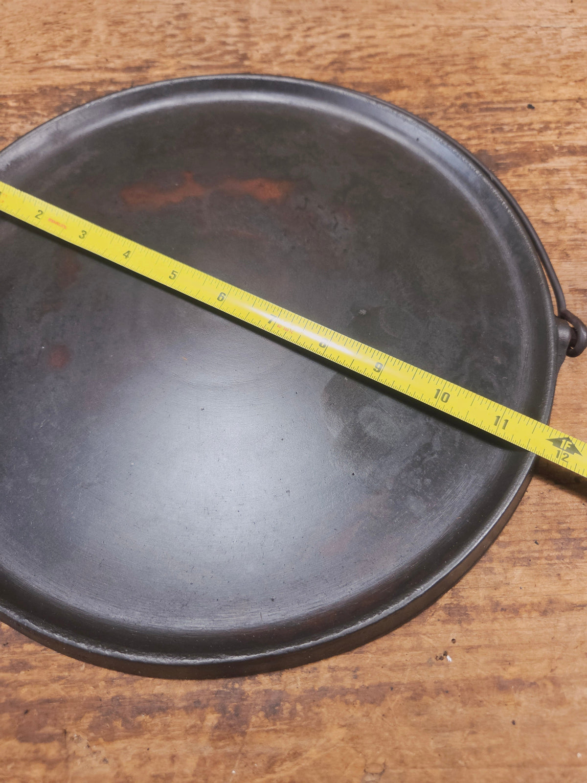 Priced To Sell: 1890’s Erie #12 Round Griddle Bailed Perfect Pizza Griddle - Griddle