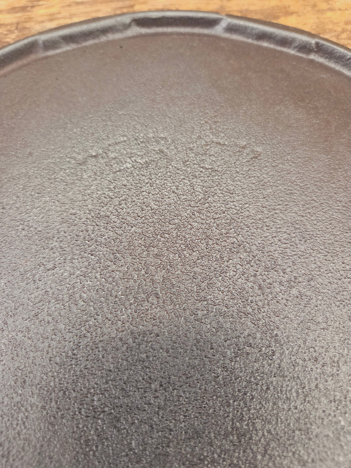 Priced To Sell: 1890’s Erie #12 Round Griddle Bailed Perfect Pizza Griddle - Griddle