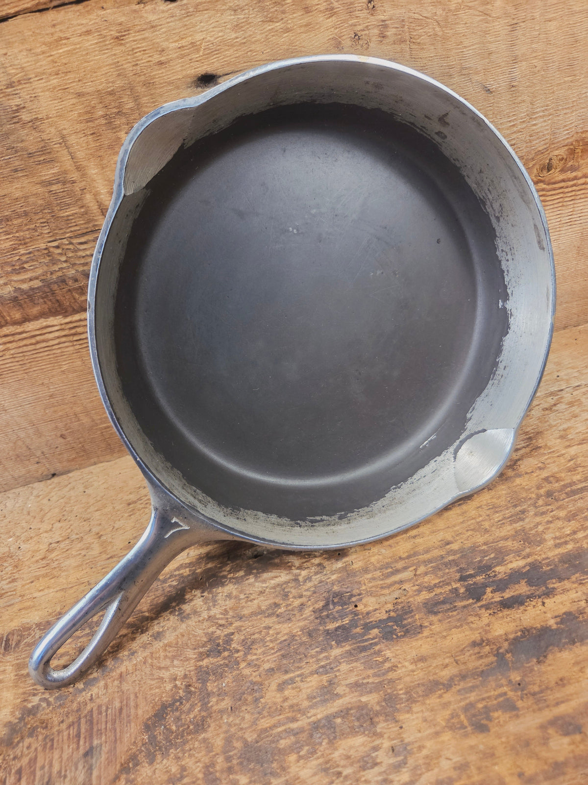 Priced to Sell! 1930’s Griswold #7 Chrome finish Cast Iron Skillet with Large Block Logo 701 - Skillet