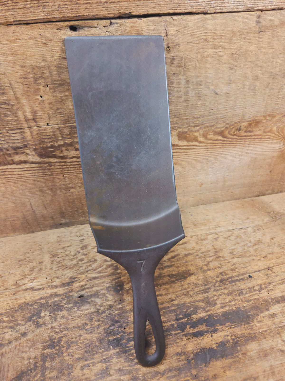 Gorgeous custom made Wagner Cast Iron Skillet Spatula. From a National Skillet. AMAZING craftmanship SC24 - Spatula
