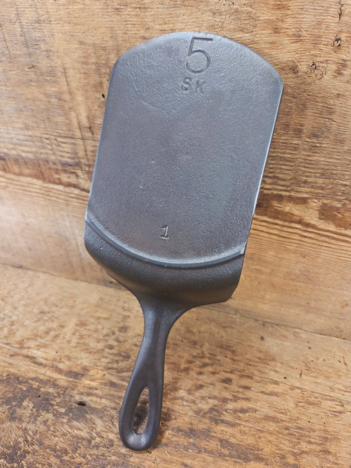 Custom made #5 Lodge Cast Iron Skillet Spatula. Reclaimed from a early to mid 1900’s three notch Lodge skillet. Great