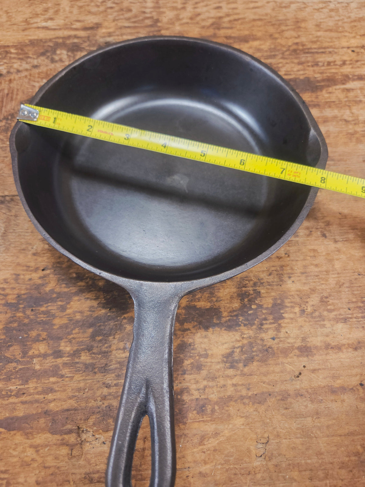 Birmingham Stove & Range 1940’s era Red Mountain Series #5 Skillet with Heat Ring - Skillet